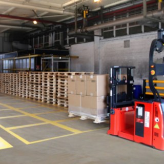 Automatisierter Stapler von Linde Automatisierter Stapler von Linde