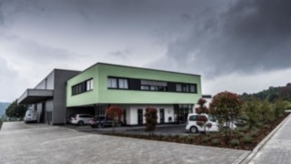 Firmengebäude der SES GmbH