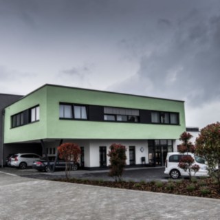 Firmengebäude der SES GmbH